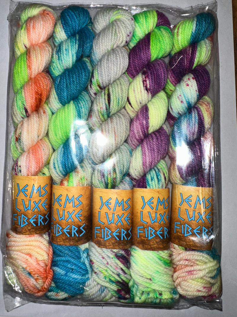 Luxe DK Mini Sets